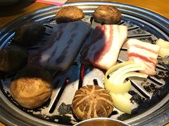 -老炉家木炭烤肉(长江国际店)