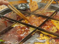 -艾嬢七八九老火锅(37年李子坝店)