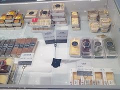 零售区-米洛克欧洲蛋糕(西南路店)