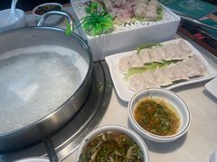 -粤顺渔坊·中山脆肉鲩火锅(清湖店)