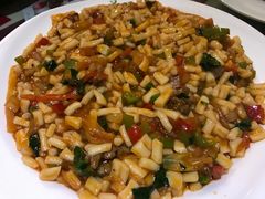 丁丁炒面-语言大学-清真食堂