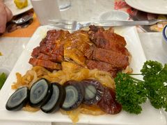 -Gloria Maris Shark's Fin Restaurant Greenhills