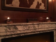 -恰餐厅及酒吧 CHAR Bar & Grill (北京丽都皇冠假日店)