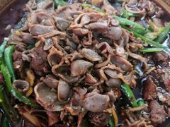 -一品红烧鸭特色川菜(三岔湖店)