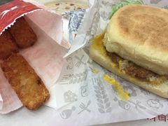 芝士猪柳帕尼尼套餐-肯德基(东安路站店)