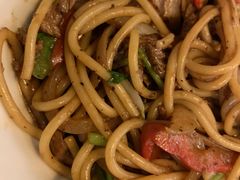 黑椒牛柳丝意面-莫多多餐厅