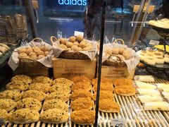 -东哥面包(江宁大润发店)