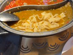 -阿瓦山寨·湘菜现炒·剁椒鱼头王(咸阳总店)