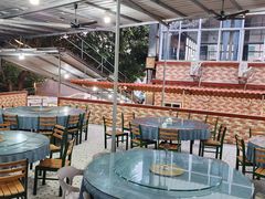 -洞背山庄(洞背院区式管理小区店)