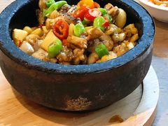 石锅牛蛙-新白鹿餐厅(城西银泰城店)