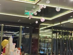 -大中华希尔顿酒店-念自助餐·嗨啤·小龙虾