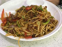 -牛吃草牛肉面(翠柏路店)