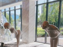 -上海虹桥西郊假日酒店