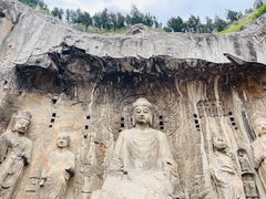 -龙门石窟