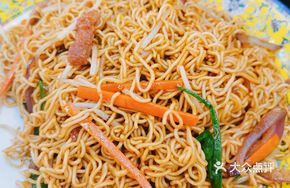 Chicken Cutlet Fried Noodles