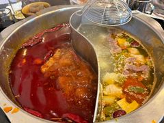 -重庆风光老灶火锅城(同德广场店)