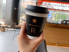 -星巴克臻选(上海合生汇1F店)