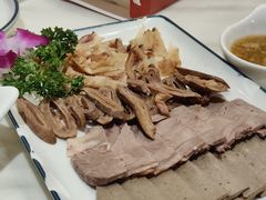 -培万河间驴火•驴肉火锅(东平店)