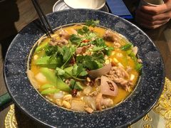 -手抄板凳江南菜(湖滨商业街店)