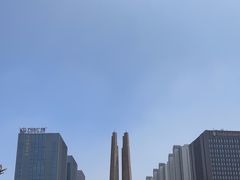 -唐山抗震纪念碑广场