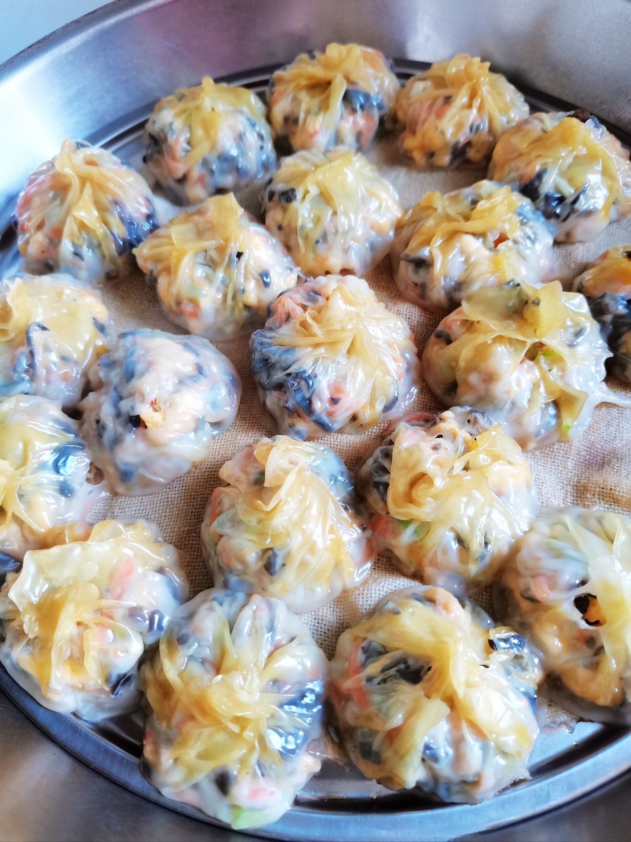 在家做美食七鲜小包子