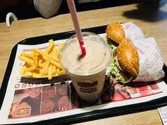 巧克力奶昔-The Habit Burger Grill 哈比特汉堡(复兴soho店)