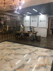 大厅-木马造型