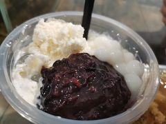 白雪黑糯米豆花儿-甜心闲生传统手工冰粉(奎星楼店)