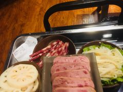 -周幺妹重庆老火锅(银泰城总店)