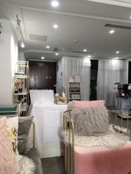 -YooMee优美智能科技美肤机构