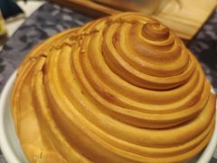 奶油大花卷-奉天掌柜·非遗猪手·笨饺子(崇山路店)