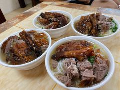 烧鹅濑粉-香辉食馆(新兴路店)