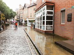 -钟书阁(松江泰晤士小镇店)