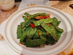 扁豆焖肉-大鸭梨(天通西苑店)