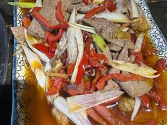 -乐山食古香跷脚牛肉