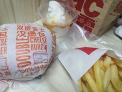 -麦当劳(山大路店)