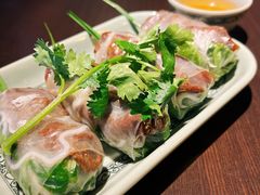 -大头虾越式风味餐厅(光明广场店)