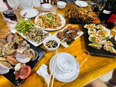 -兆辉木炭海鲜烧烤·海鲜小炒