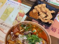 -何记花甲(海岸城旗舰店)