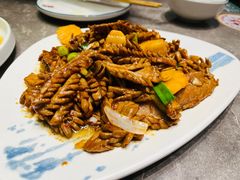 爆炒腰花-闫府私房菜·百年鲁菜(恒隆店)