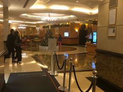 -深圳富苑皇冠假日套房酒店