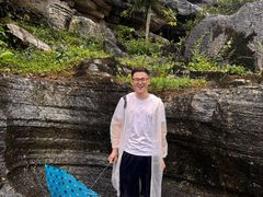 -梭布垭石林景区