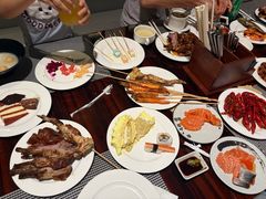 -广州万富希尔顿酒店·感趣自助餐厅·金秋蟹宴生蚝海鲜刺身