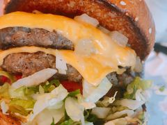 -The Habit Burger Grill 哈比特汉堡(复兴soho店)