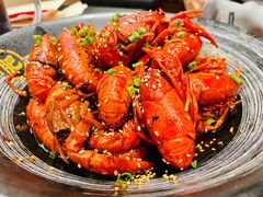 -肥肥虾庄·金牌油焖大虾(东湖欢乐谷店)