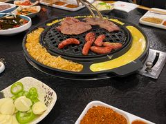 -碳香居烤肉