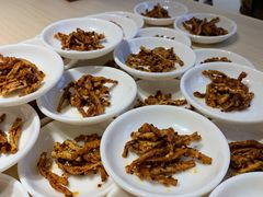 -八二小区抄手(龙湖上城天街店)