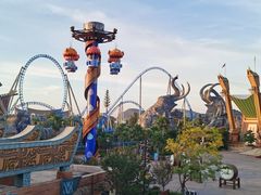 -七彩云南欢乐世界