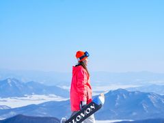 -中旅松花湖滑雪场