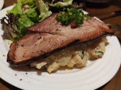 -妮妮酒馆Bistro Nini